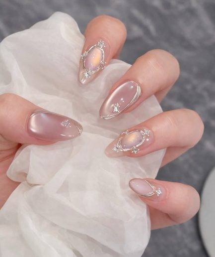 Silver Chrome Cat Eye